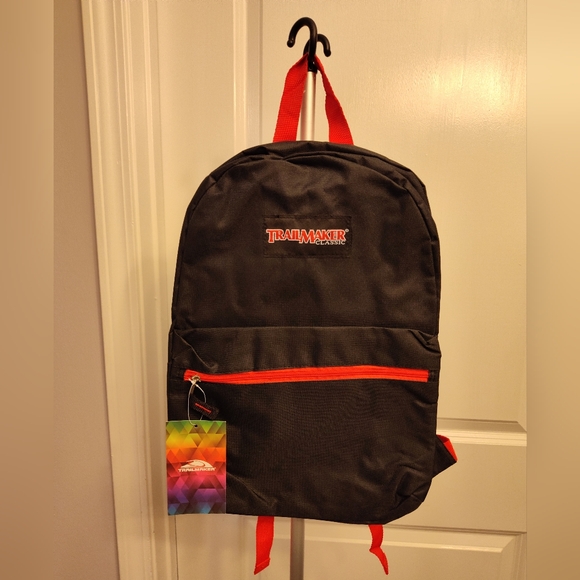 Trailmaker Classic - 17" Black with Red trim Backpack NWT - Picture 1 of 4